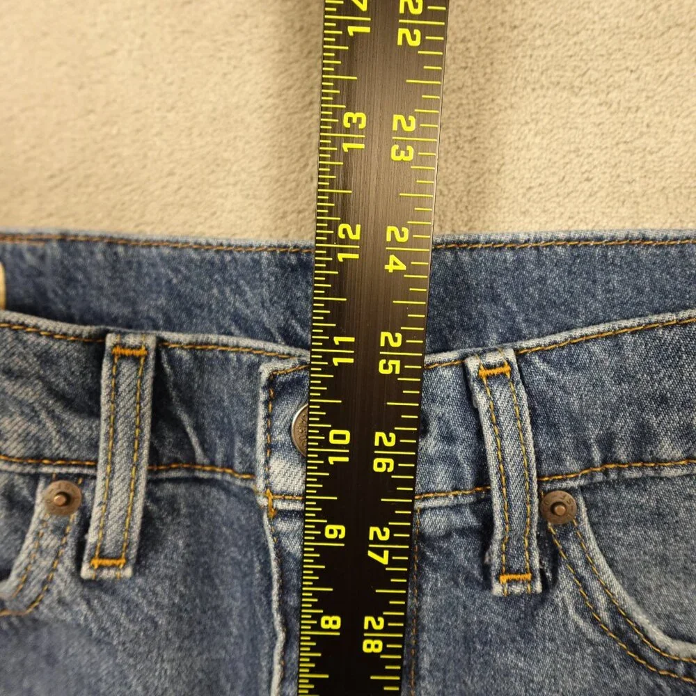 Levi’s Premium 505 Jeans Men’s 30x32 Straight Leg Light Indigo Classic‎ Denim